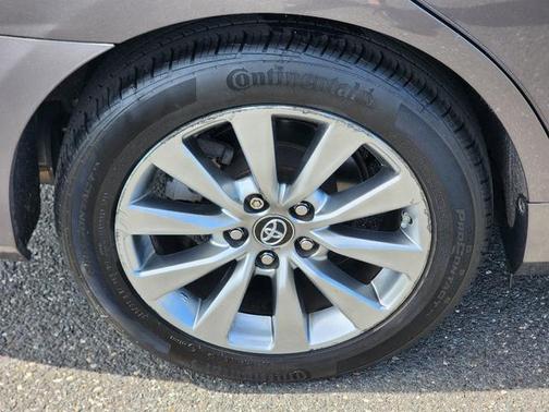 2017 Toyota Camry XLE