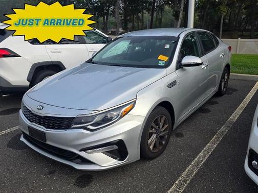 2020 Kia Optima LX