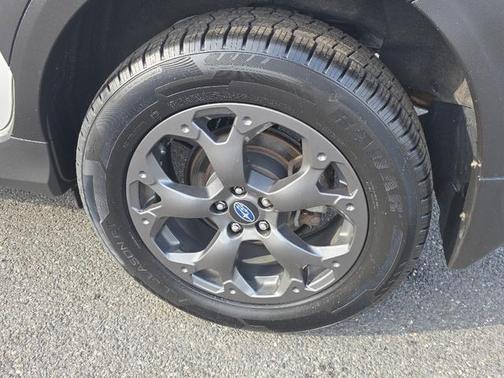 Crystal White Pearl 2021 Subaru Crosstrek Sport