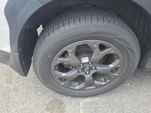 Crystal White Pearl 2021 Subaru Crosstrek Sport