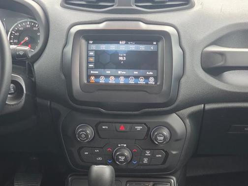 2019 Jeep Renegade Altitude