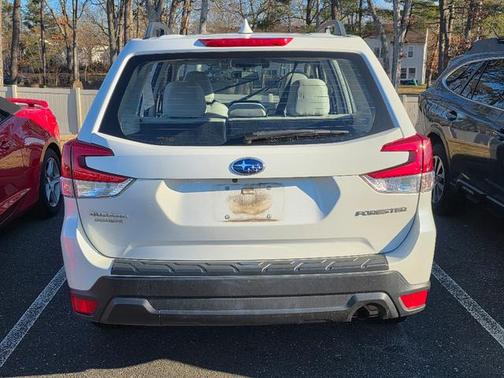 2019 Subaru Forester Base