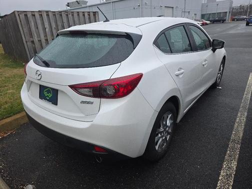 Snowflake White Pearl 2016 Mazda Mazda3 i Touring