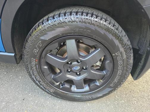 Geyser Blue 2024 Subaru Outback Wilderness