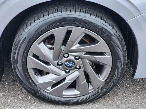 2023 Subaru Legacy Sport