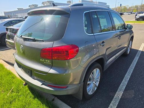 2014 Volkswagen Tiguan 4MOTION Auto SEL