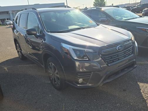 Magnetite Gray Metallic 2023 Subaru Forester Limited