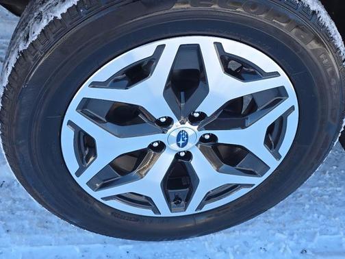 2024 Subaru Forester Premium