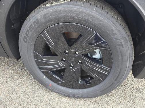 Metropolis Gray Metallic 2026 Subaru Uncharted Sport
