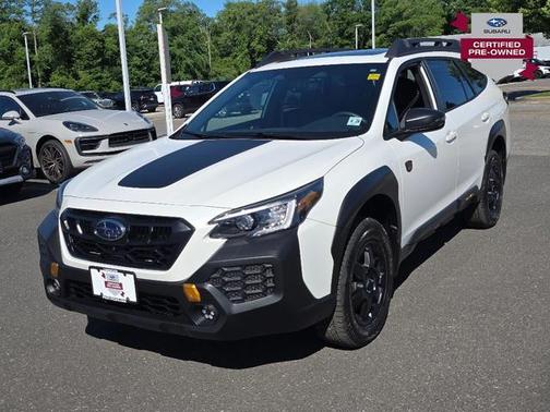 Crystal White Pearl 2024 Subaru Outback Wilderness