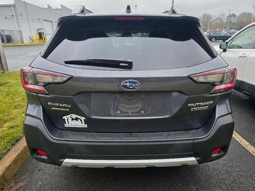 2024 Subaru Outback Touring