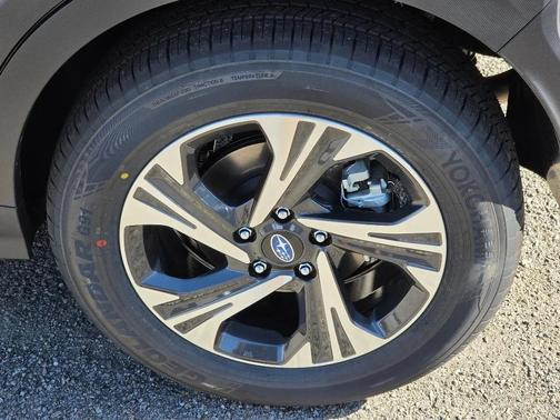 Crystal Black Silica 2026 Subaru Crosstrek Premium