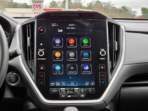 Crystal White Pearl 2024 Subaru Crosstrek Premium