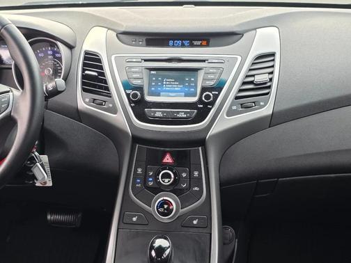 Titanium Gray Metallic 2015 Hyundai ELANTRA Limited