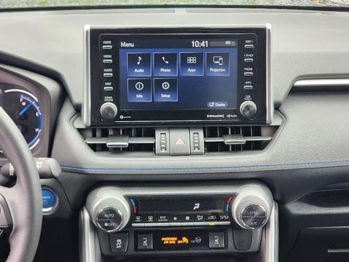 2021 Toyota RAV4 Hybrid SE