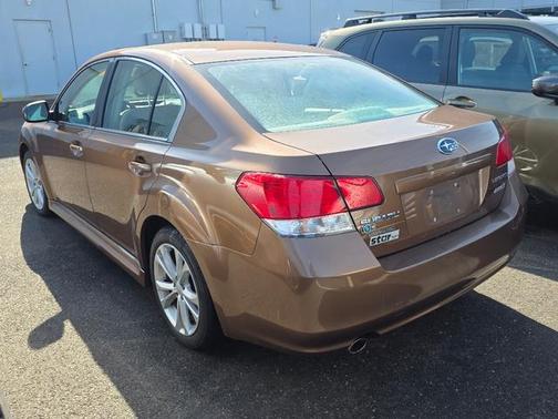 2013 Subaru Legacy Premium