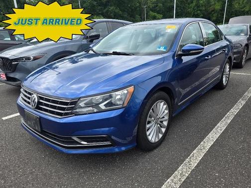 2016 Volkswagen Passat 1.8T SE