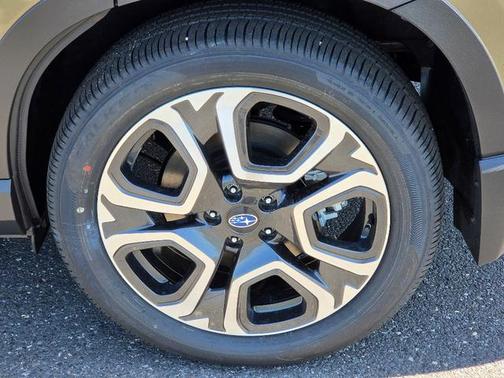 Autumn Green Metallic 2026 Subaru Ascent Limited 7-Passenger