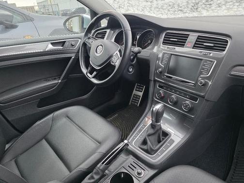 2017 Volkswagen Golf Alltrack TSI SEL