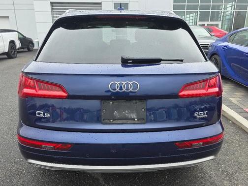 Utopia Blue Metallic 2018 Audi Q5 2.0T Tech Premium
