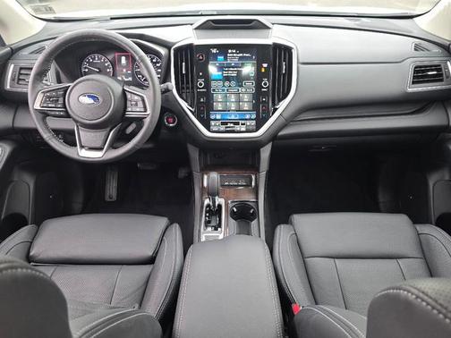 Crystal White Pearl 2023 Subaru Ascent Touring 7-Passenger