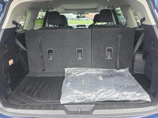 Abyss Blue Pearl 2021 Subaru Ascent Limited 7-Passenger