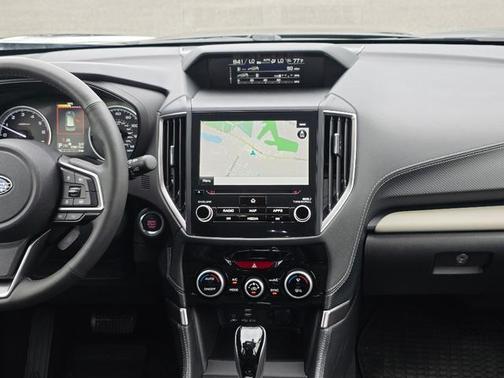 Crystal Black Silica 2023 Subaru Forester Limited