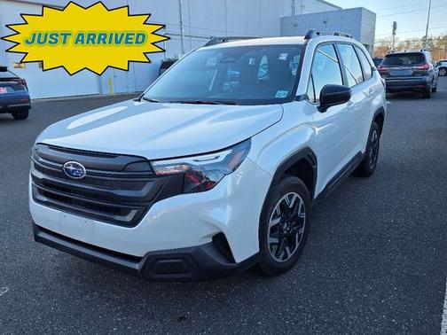 2025 Subaru Forester Base