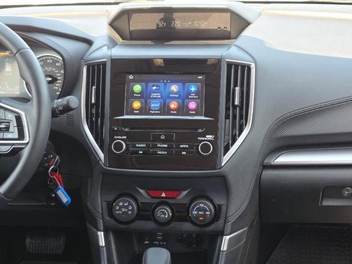 Crystal White Pearl 2019 Subaru Forester Premium