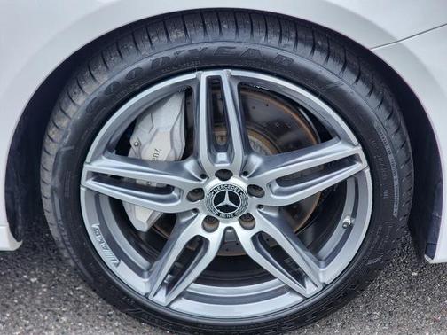 2020 Mercedes-Benz E-Class 