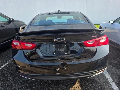 2022 Chevrolet Malibu FWD RS