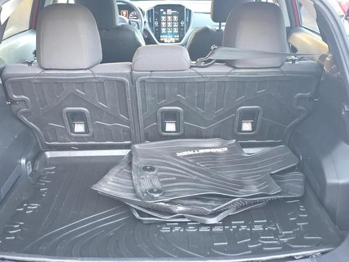 Sun Blaze Pearl 2024 Subaru Crosstrek Premium