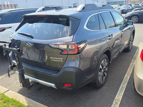 Magnetite Gray Metallic 2025 Subaru Outback Touring XT