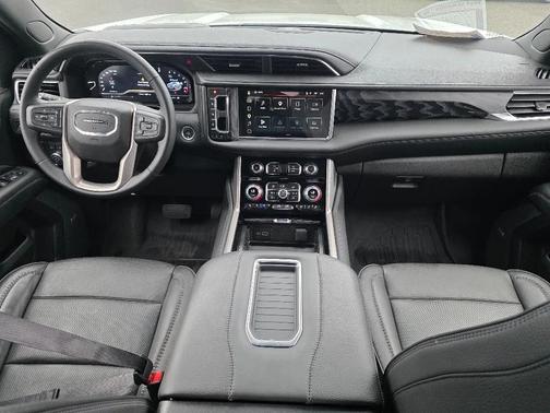 White Frost Tricoat 2024 GMC Yukon Denali
