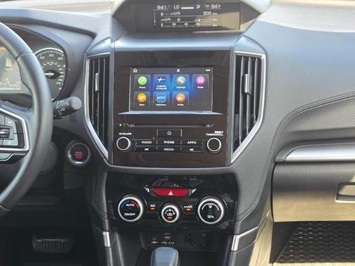 Crystal Black Silica 2020 Subaru Forester Premium