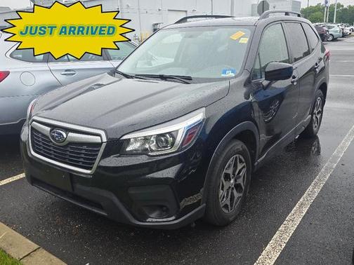 Crystal Black Silica 2020 Subaru Forester Premium