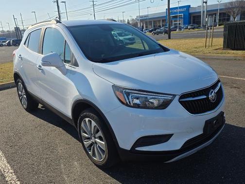 Summit White 2018 Buick Encore Preferred