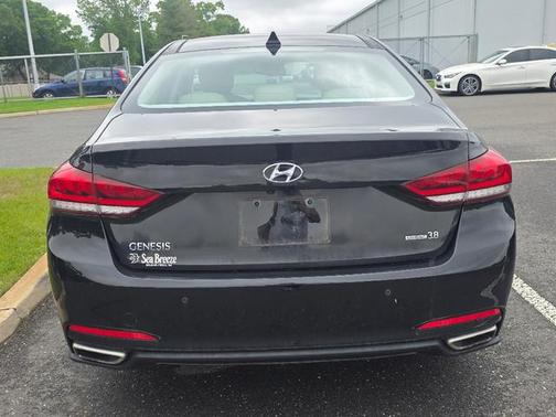 Caspian Black 2016 Hyundai Genesis 3.8