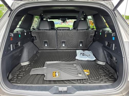 Magnetite Gray Metallic 2026 Subaru Outback Wilderness