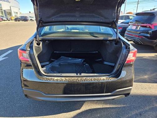 2025 Subaru Legacy Limited