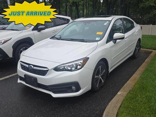 Crystal White Pearl 2022 Subaru Impreza Premium