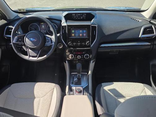 Magnetite Gray Metallic 2023 Subaru Forester Premium