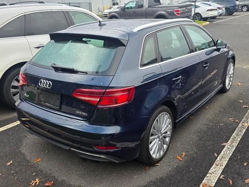 2017 Audi A3 e-tron 1.4T Tech Premium Plus