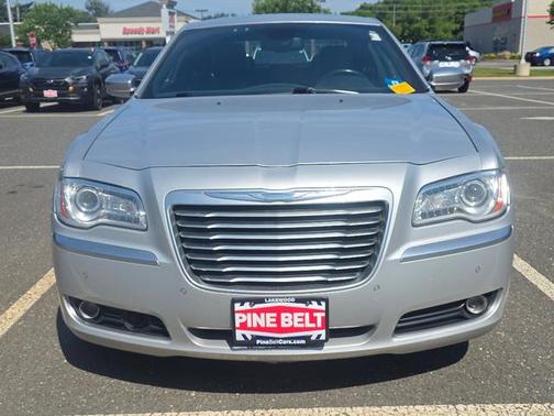 Bright Silver Metallic Clearcoat 2012 Chrysler 300C Luxury Series