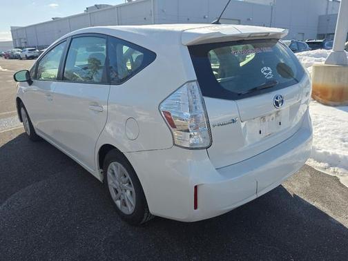 2013 Toyota Prius v 