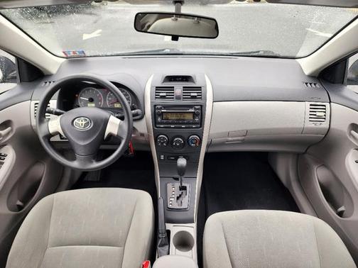 2013 Toyota Corolla L