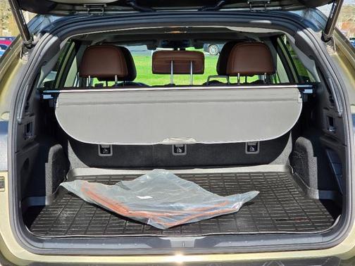 Autumn Green Metallic 2022 Subaru Outback Touring XT