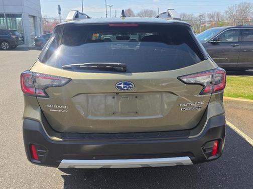 Autumn Green Metallic 2022 Subaru Outback Touring XT