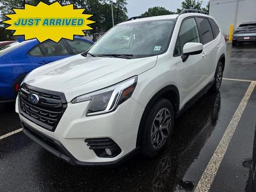 2022 Subaru Forester Premium