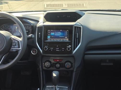 Crystal White Pearl 2022 Subaru Impreza Premium